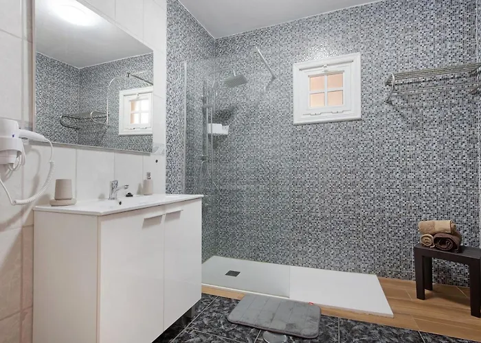 Casa Majos Holiday home *